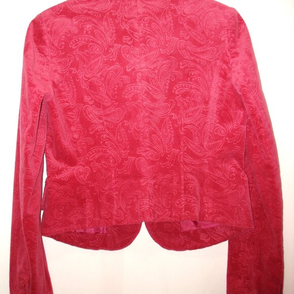 Damask Print Long Sleeve Blazer in Fuchsia. One Button Lapel. V-Neck. - Picture 2 of 9